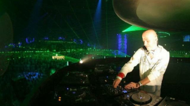 Marco V - False Light (Mac & Taylor Rework) смотреть онлайн