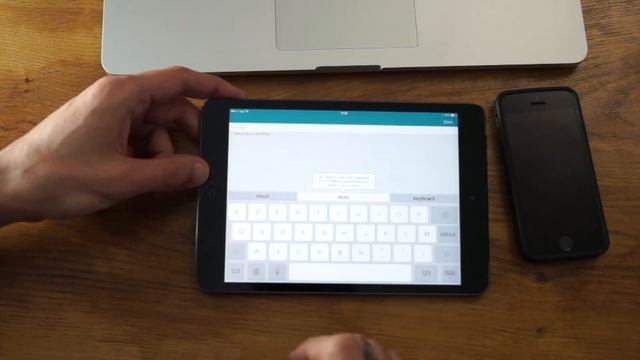 SwiftKey s'invite sur iPad et iPhone смотреть онлайн