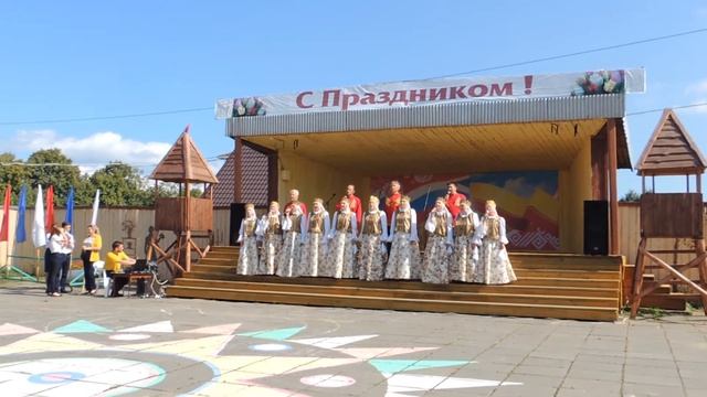 2019г  концерт в честь Дня Государственного флага России. Мариинский Посад