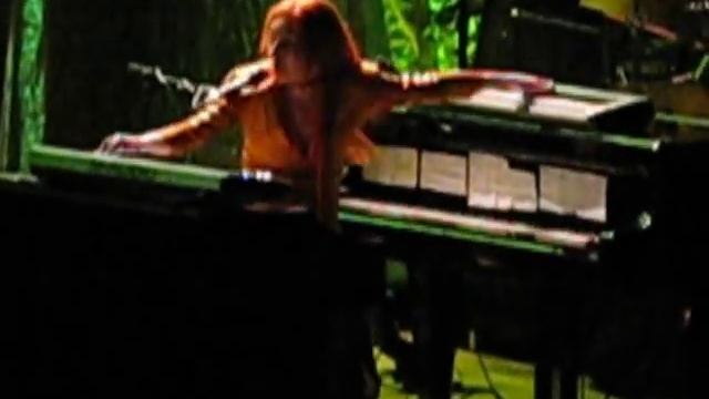 7/8 Tori Amos - Fast Horse @ DAR Hall, Washington, DC 8/01/09 смотреть онлайн