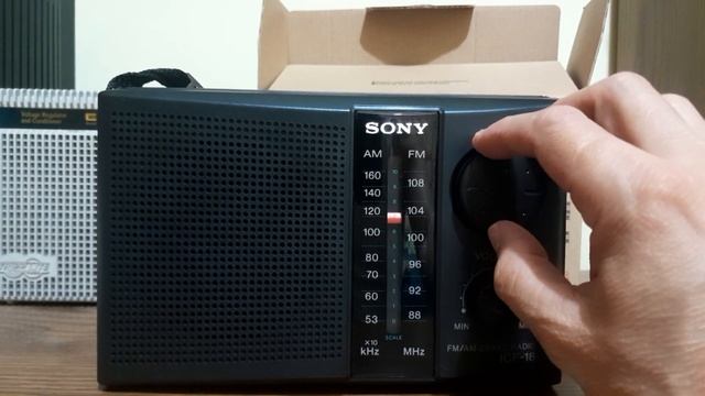 Radio Sony ICF-18 смотреть онлайн