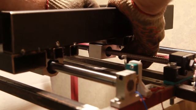 Шпиндельный ЧПУ своими руками. Модернизация оси Y смотреть онлайн