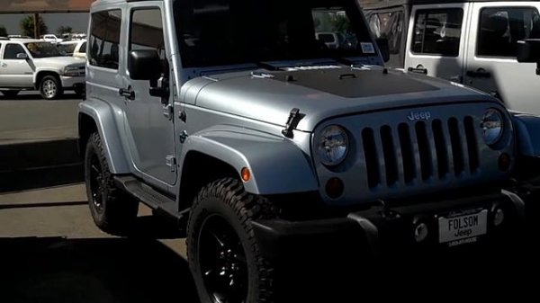 Arctic edition Jeep Wrangler winter chill blue 2012 JK