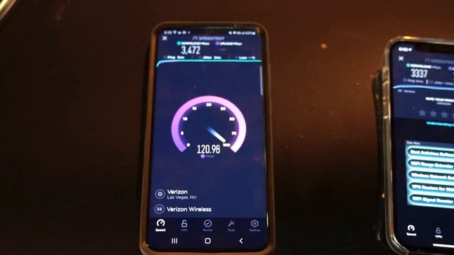 iPhone 12 Pro vs Samsung S20+ Verizon 5G UWB смотреть онлайн