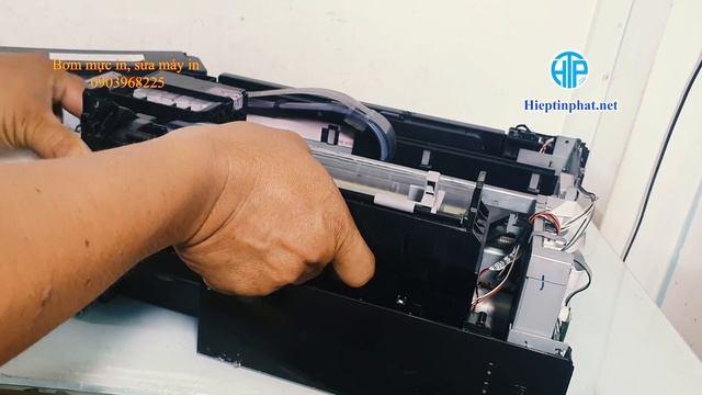 How to fix Epson L805 all lights blinking error solution | Sửa máy in Epson L805 lỗi 5 đèn đều sáng смотреть онлайн