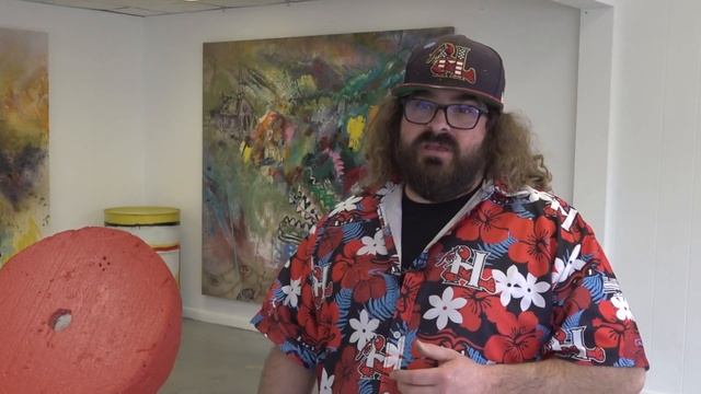 Large thumbtack stolen from art gallery смотреть онлайн