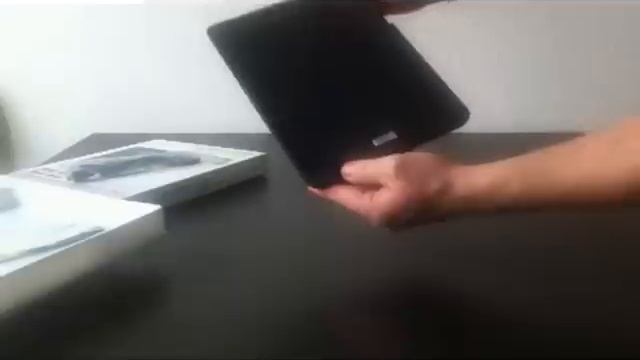 Schutzhülle mit Zusatz-Akku 8000 mAh für iPad 1 & 2 смотреть онлайн