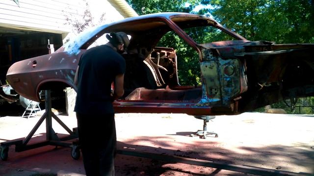 1973 Dodge Challenger Restoration New shop project and how to fix the field abandoned car since 199 смотреть онлайн