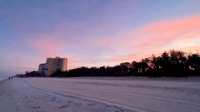 A Glorious Good Friday Morning at the Beach in North Naples, Florida (04/07/23) смотреть онлайн
