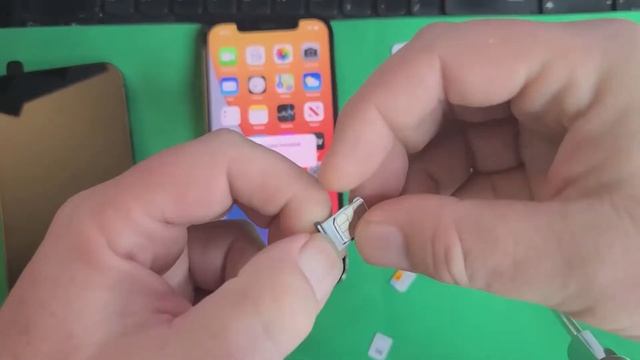 Turn $50 in Thousand$ doing iPhone Carrier Unlocks смотреть онлайн