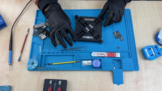 Держатели для плат и микросхем (Обзор от 05GSM) смотреть онлайн