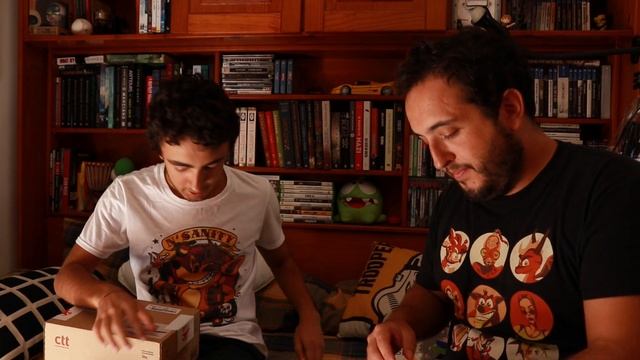Unboxing #5 - Porte Half Life, jogos Xbox 360 e PS3, reciclagem, Crash, mais jogos e parvoíce... смотреть онлайн