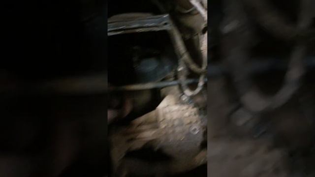 Ремонтные движения по Ниве 21213. Разные поворотные сошки. смотреть онлайн