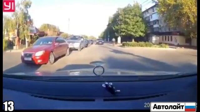Автоподборка "Дай Дорогу Дураку"👮♂️Невнимательные Водители#293 смотреть онлайн