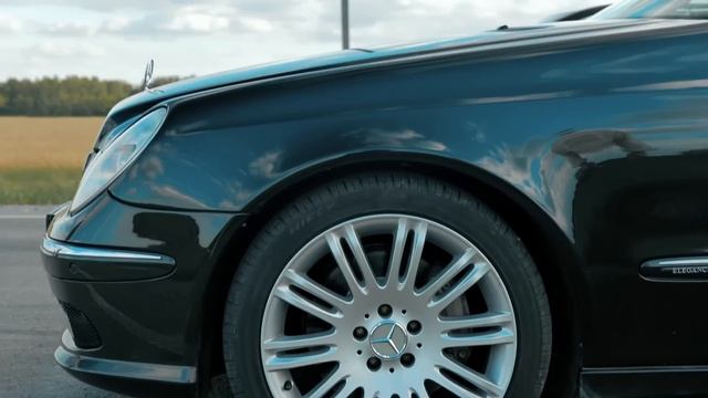Mercedes E500 Vs BMW 535i Vs Lexus Is350 Vs Toyota Camry 3.5