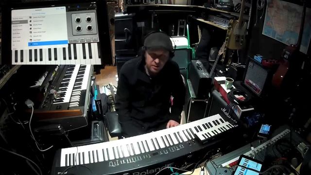 GarageBand for iOS 10 _ 11_ Connecting real keyboards to iOS смотреть онлайн