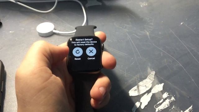 Apple Watch Series 4 44mm Aluminum Space Gray With Black Sport Band Unboxing And Test смотреть онлайн