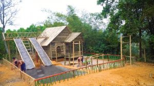 дом из песка .,