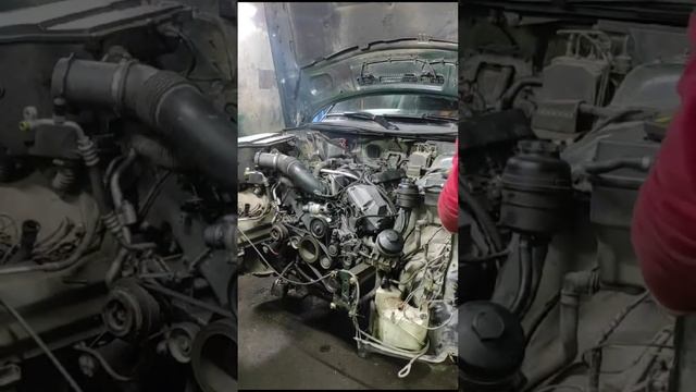 RENGE ROVER VOGUE L322 M62B44.Первый запуск после капитального ремонта.