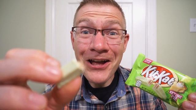 NEW! KITKAT KEY LIME PIE!! LIMITED EDITION!! TASTE AND REVIEW!!! смотреть онлайн