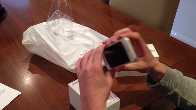 UNBOXING - Apple IPhone 5 (White+Silver) смотреть онлайн