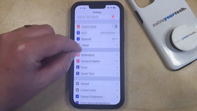 iOS 17: How to Turn Off Message Effects on iPhone смотреть онлайн