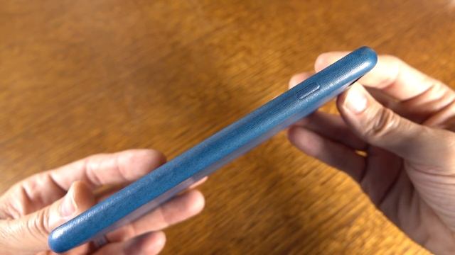 iPhone Marine Blue Leather Case - 3 Weeks Later! смотреть онлайн