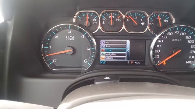 2017 Suburban LS смотреть онлайн