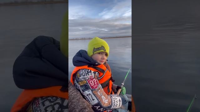Рыбалка на судака, клёв был не очень. смотреть онлайн