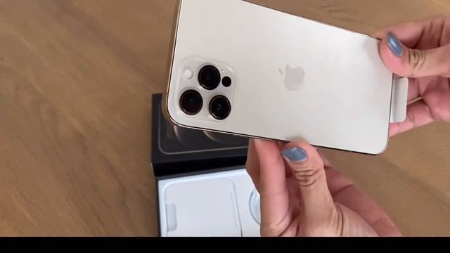 IPhone 12 Pro Max UNBOXING!! смотреть онлайн