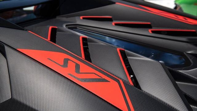 Lamborghini Aventador SVJ 63 Roadster (2020) | Ultimate Open-Top V-12 Lamborghini
