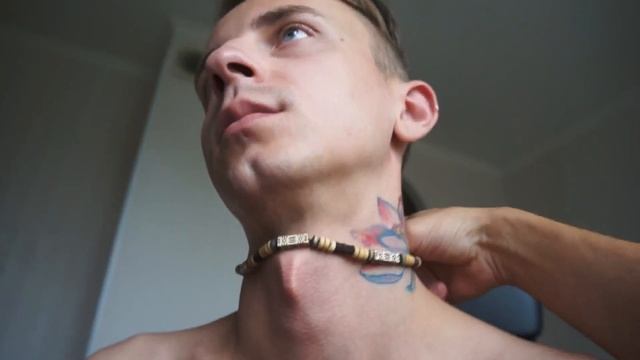 Adam's apple смотреть онлайн