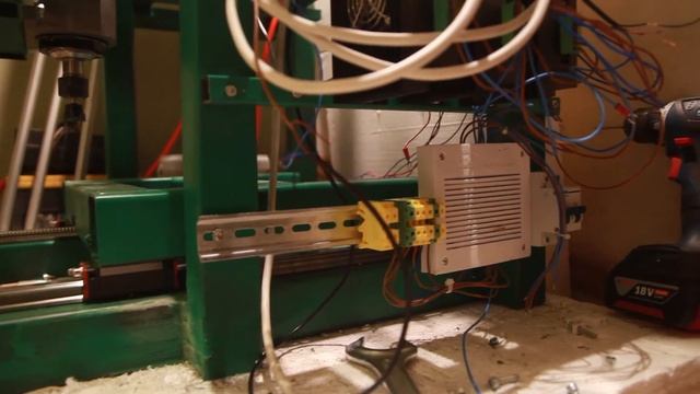 Шпиндельный ЧПУ своими руками. О электронике управления. смотреть онлайн