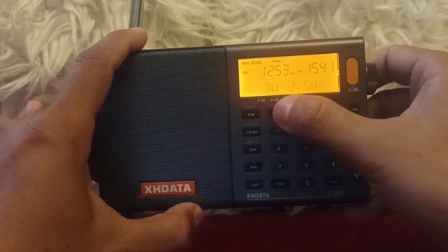 Review Radio XHDATA D-808 Air Band, FM, MW/AM, SW