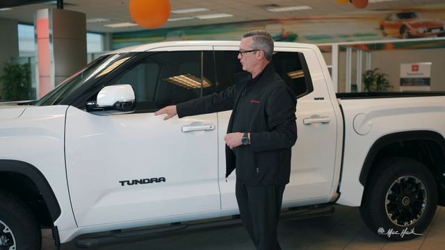 The All-New Toyota Tundra (Walk Around) | 2023 Toyota Tundra | Mac Haik How-Tos смотреть онлайн