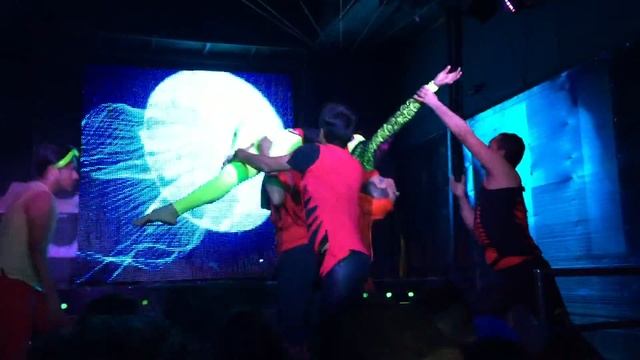 Linda Mackenzie ★★ Te Amo ★★ en UNDER Discotheque Antofagasta смотреть онлайн