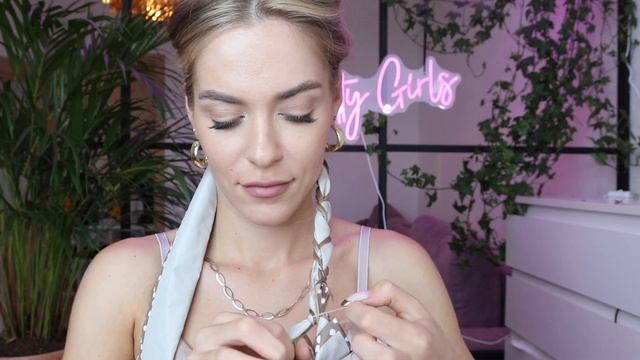 SO CUTE AND EASY! SUNNER HAIRSTYLE WITH SCARF FOR LONG, MEDIUM HAIR LENGTH | ПРИЧЕСКА С ПЛАТКОМ смотреть онлайн