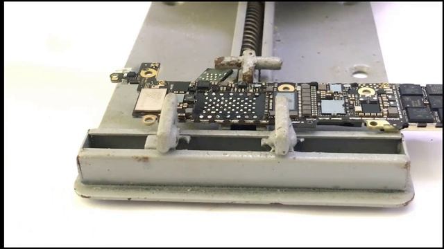Cách Đục Keo iPhone 5S Treo Táo Lỗi 4013 | Sửa iPhone #14 смотреть онлайн