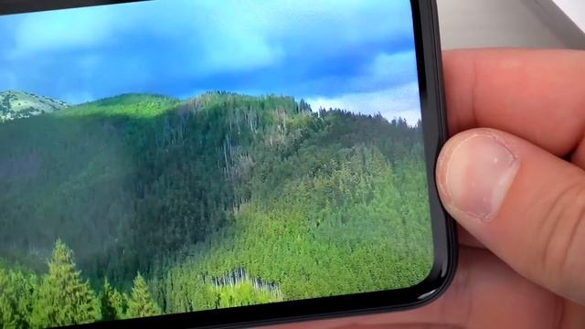The iPhone 11 Was Too Cheap & Too Good (Why Apple Will Never Do It Again) смотреть онлайн