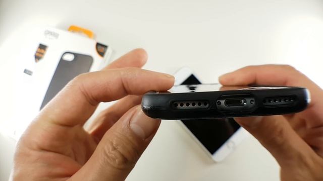 Does the D30 do anything? Gear4 Black Mayfair Review - iPhone 7 Cases смотреть онлайн