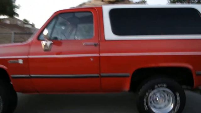 1988 GMC Jimmy 4x4 Apple Red 1 Owner Fuel Injected A/C 4 Speed Auto WOW MINT смотреть онлайн