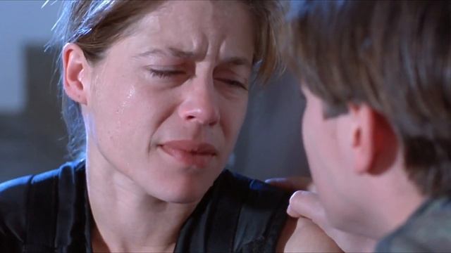 Terminator 2 Mother and Son love scene смотреть онлайн