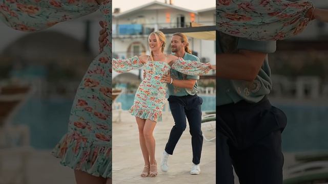 Janisyzoe bailando bachata 💛 #bachata #bachatasensual _ Bachata Sensual смотреть онлайн