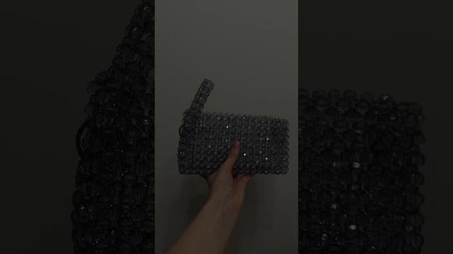 Увеличеный размер для iPhone pro max) Жду с нетерпением, когда сумочка окажется у хозяйки 🥹 #remix смотреть онлайн