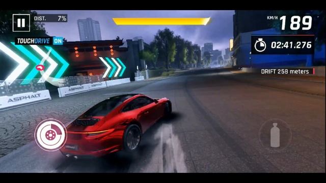 Asphalt 9 Legends : Cops Escape - Dodge Challenger SRT8 & Porsche 911 GTS Coupe смотреть онлайн