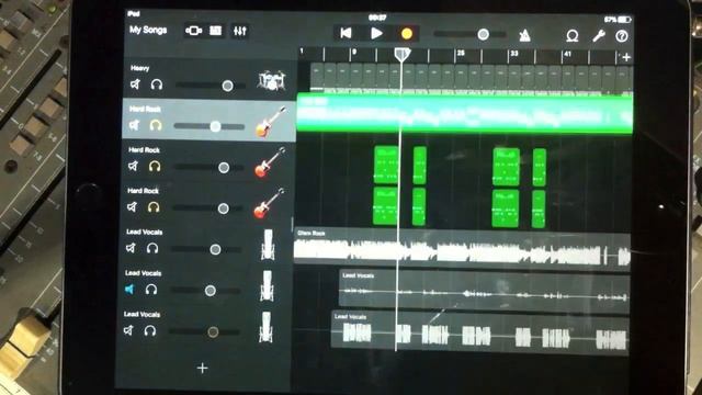 GarageBand for iOS 11_ Bass of Spades TUTORIAL смотреть онлайн