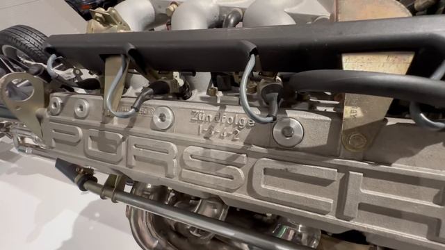 Visita al museo Porsche di Stuttgart: Vi portiamo con noi nella storia di questo marchio sportivo смотреть онлайн