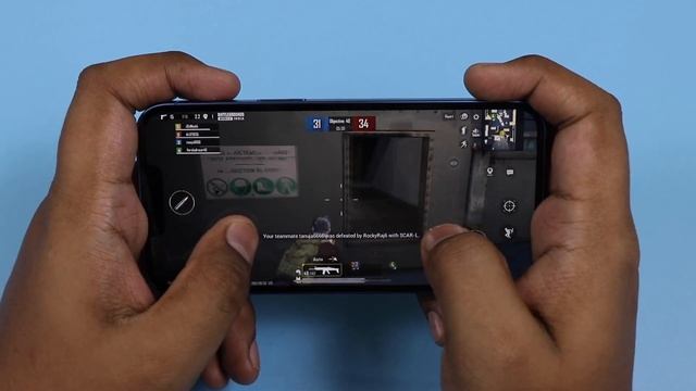 iPhone 13 - Gaming Review (BGMI + CODM) | Bionic A15 is better than Snapdragon 888+? смотреть онлайн