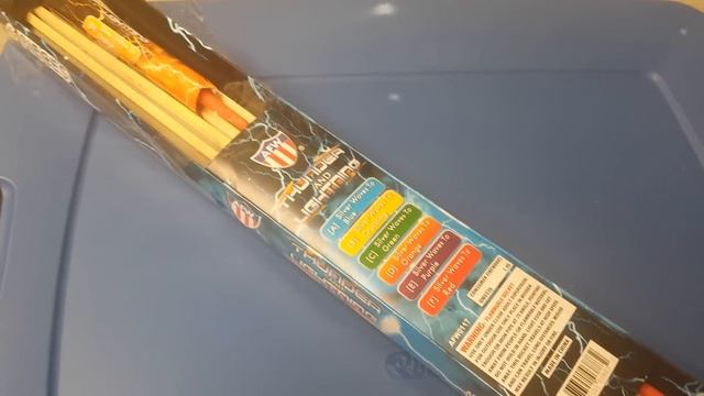 Fireworks Demo (Sky Rocket)- Thunder & Lightning Rocket (AFW) - 1 rocket (NEW ITEM FOR 2015!!) смотреть онлайн