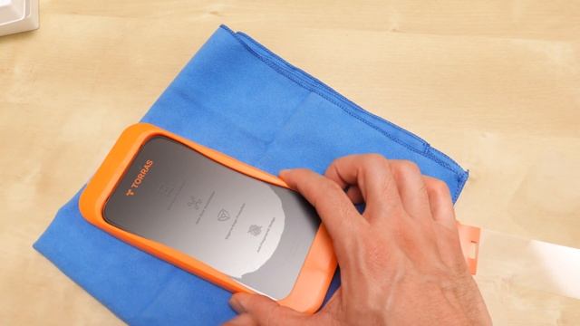 iPhone 15 Pro | Torras Screen Protector + Moment Case Olive Green смотреть онлайн
